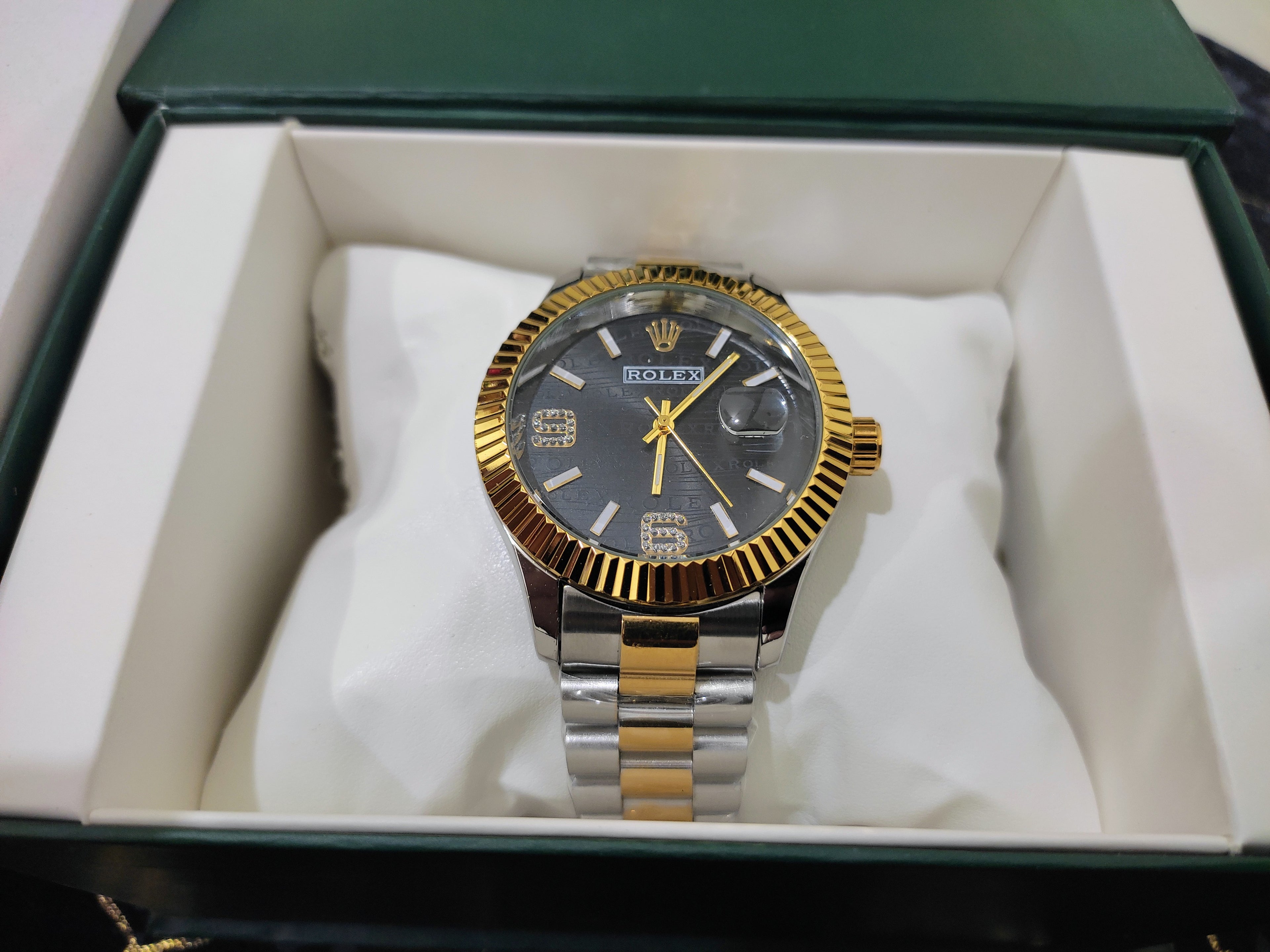 DialKing Diver Pro — Submariner Style Men's Watch | Premium Dive Watch | Pakistan