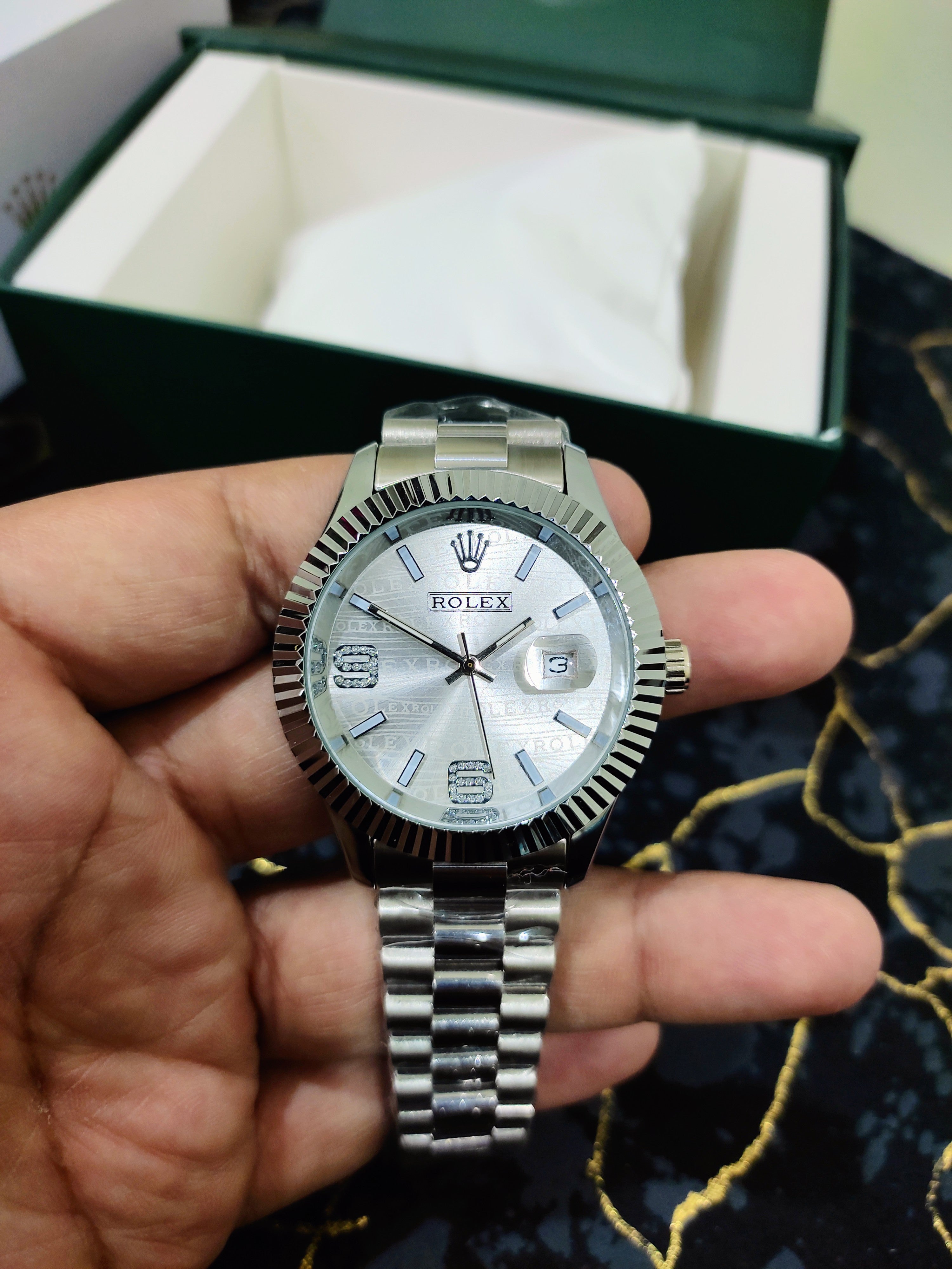 Submariner Style Men's Watch | Premium Dive Watch | Pakistan